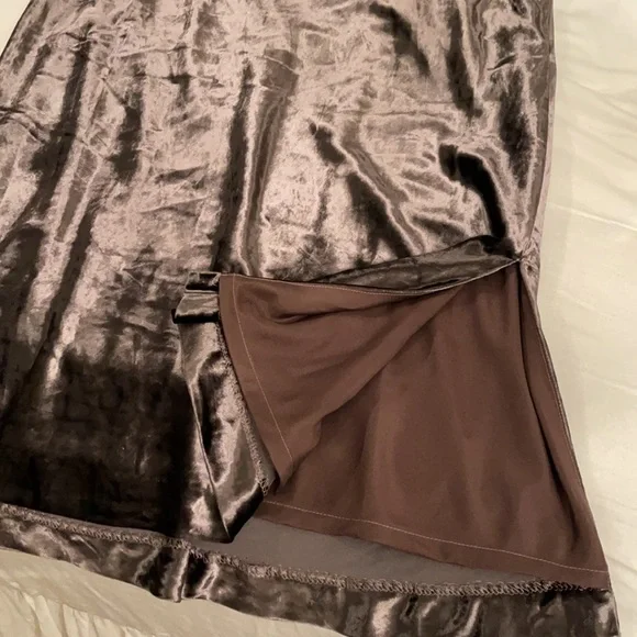 Ann Taylor Petite Velvet Pull On Bias Skirt 553687 - Picture 7 of 7